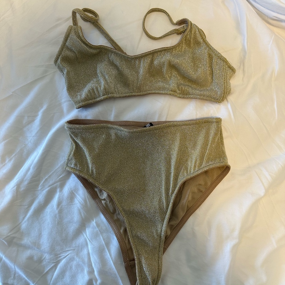 Triangl Kate Gold Bikini Set